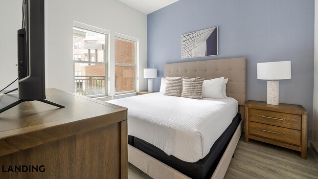 Photo - 3706 Goodwin Ave Unit 145