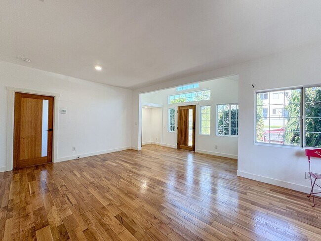 Photo - The Fairmount Four Unit 2418 Fairmount St.