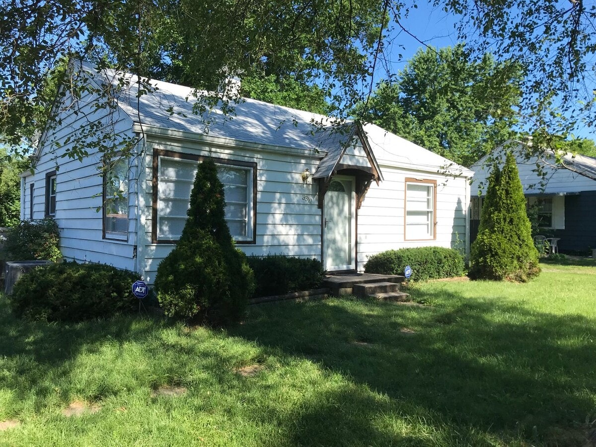 South side Indy - 3 BR near U of I - South side Indy - 3 BR near U of I