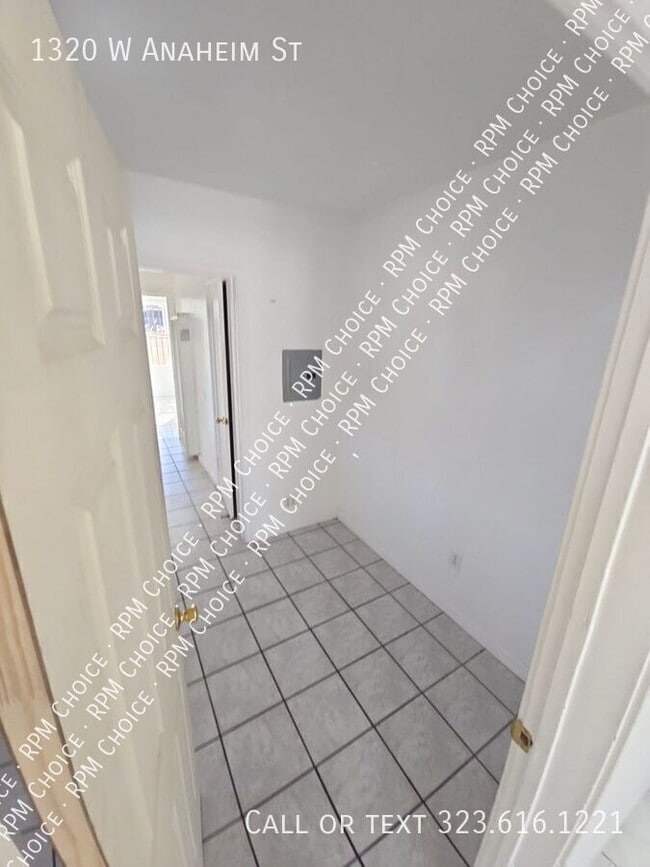 Photo - 1320 W Anaheim St
