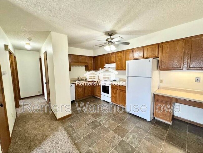 Photo - 1115 W 1st St Unit 205