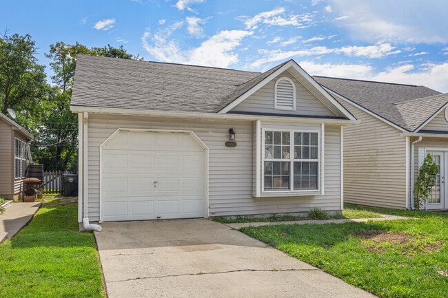 Building Photo - 416 Chelsea Woods Dr Rental