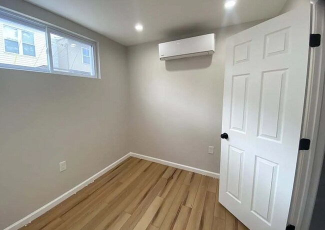 Photo - 243 E Fayette St Unit 2