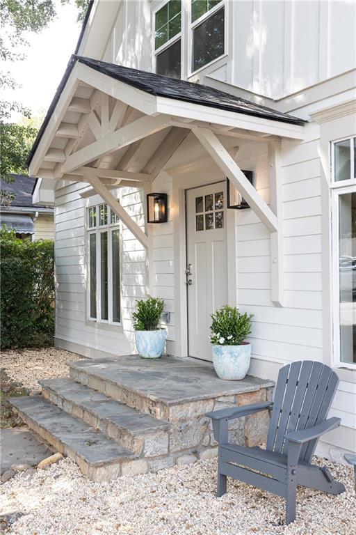 Photo - 433 Trabert Ave NW