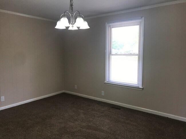 Photo - 808 Bedford Dr