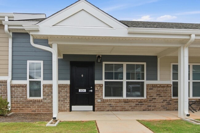 Building Photo - Carmichael Commons