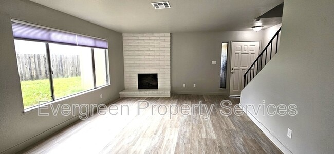 Photo - 5787 Haskell Ave