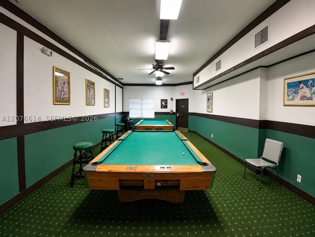 3660 Inverrary Dr Unit 1R