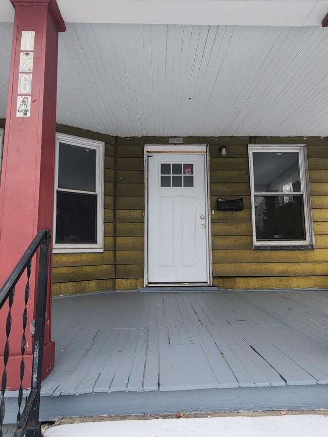 Photo - Charming 3-Bedroom Property in Prime Location (Section 8 Vouchers Accepted)