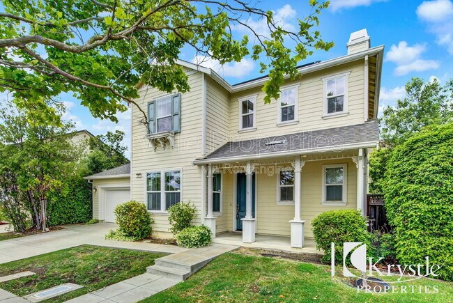 Photo - 300 Poplar Ave