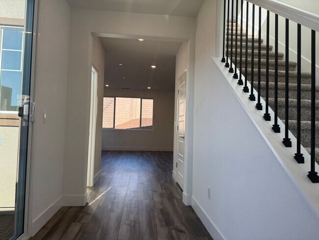 Photo - New Folsom home with solar!