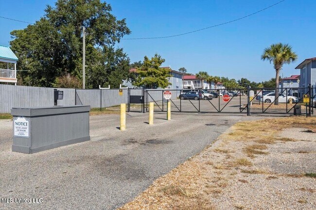 Photo - 1664 Beach Blvd Unit 35