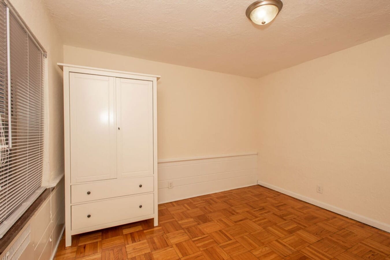 Photo - 2802 Digby Ave Unit 5