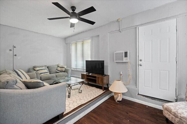 Photo - 5210 Dodge Rd