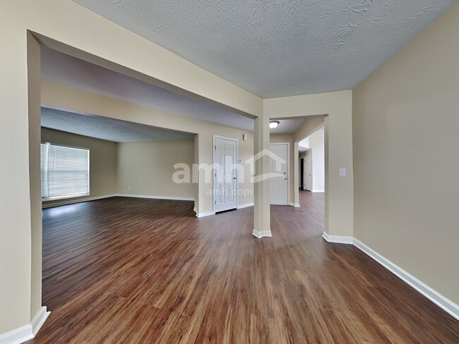 Photo - 5905 Havenwood Ct