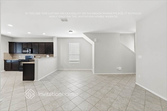 467 Walnut Crest