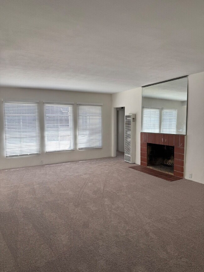 Photo - Beautiful 2-bedroom, 1-bathroom home in Castro Valley