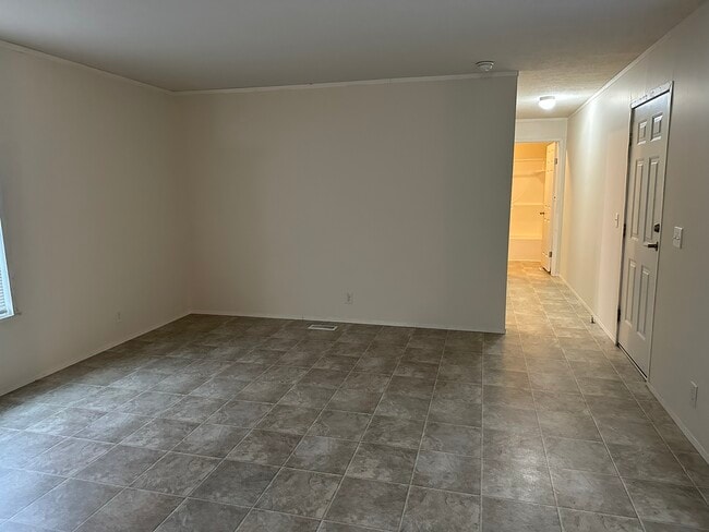 Photo - 2251 Wellington Green Dr