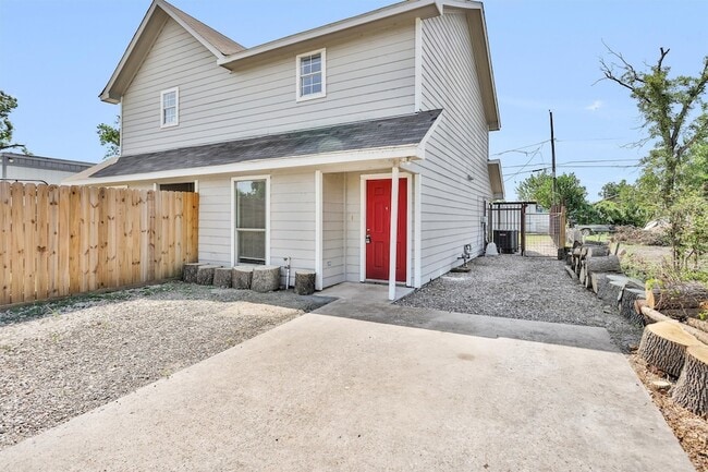 Building Photo - 2156 Hopper Rd Unit A Rental