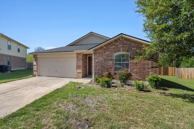 Photo - 1015 Glen Meadow Cove