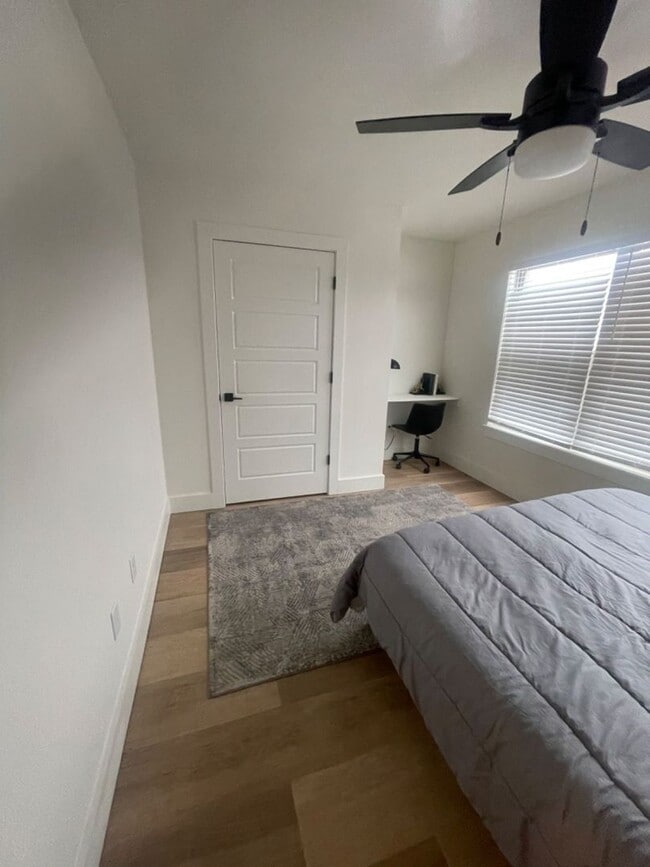 Photo - Bentonville Townhouse!