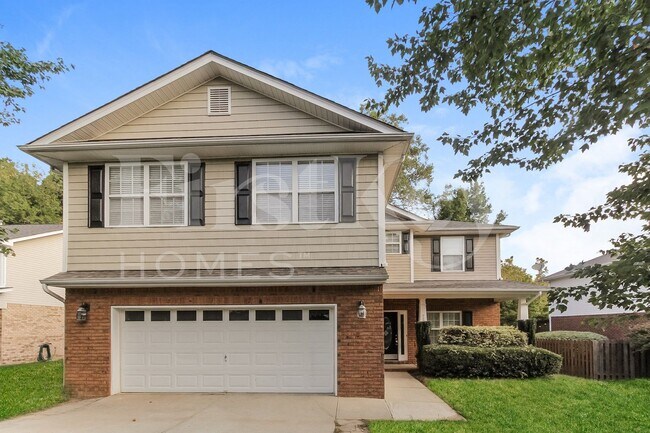 Photo - 7225 Caley St