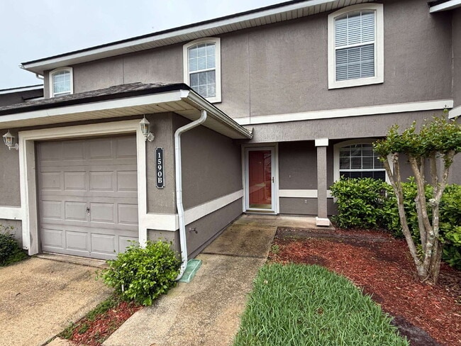 Photo - Move-In Ready Townhome – Pond Views & Walkable Access to Fleming Island Plantation Amenities Unit B