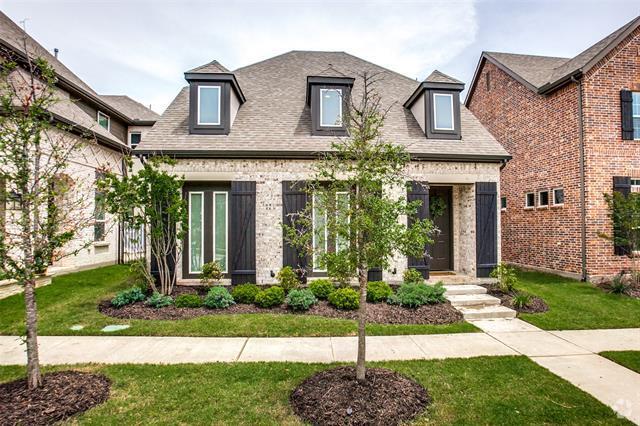 Building Photo - 7021 Royal View Dr Rental
