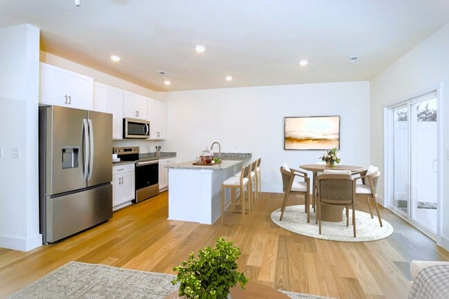 Building Photo - 2452 Legg Ln