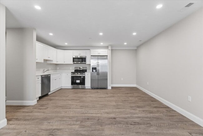 Photo - 202 Central St Unit A