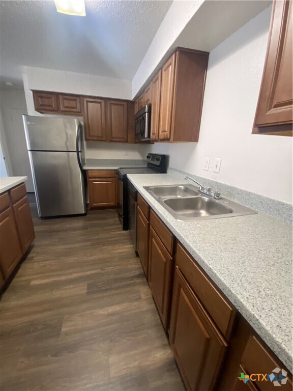 Building Photo - 205 Craddock Ave Unit B8 Rental