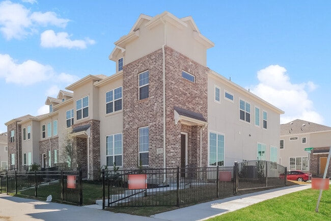 Model home exterior - The Residences at Rayzor Ranch Rental