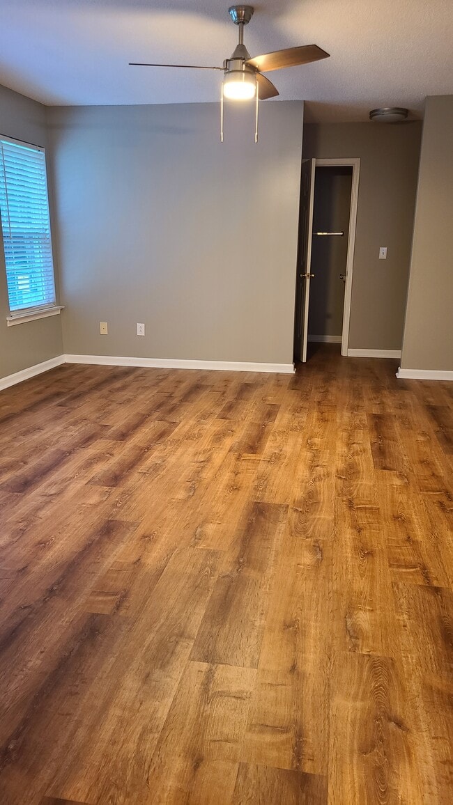 Photo - 3516 Futura Ln