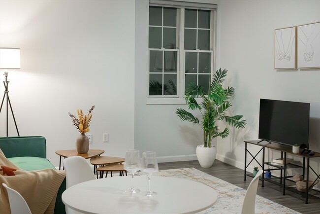 Photo - 1505 Commonwealth Ave Unit 501