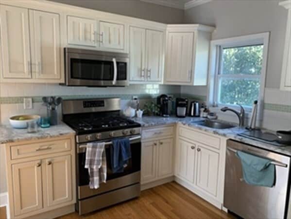 Photo - 43 Rogers St Unit 1