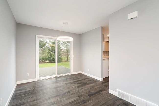 Photo - 411 Belle Aire Dr Unit 411