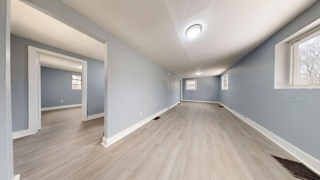 Photo - 154-156 Gordon Pl Unit 156