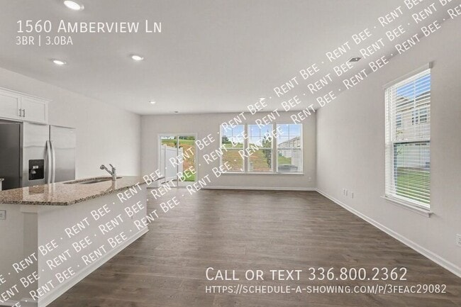 Photo - 1560 Amberview Ln