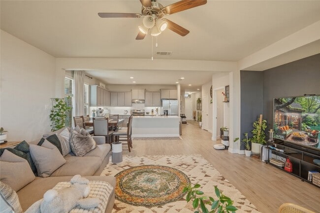 Photo - 11536 Harp Ln