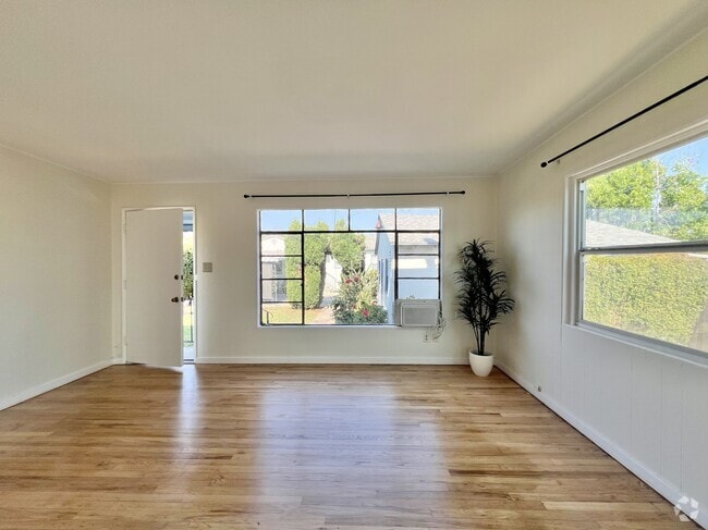 Building Photo - 4626 50th St Rental