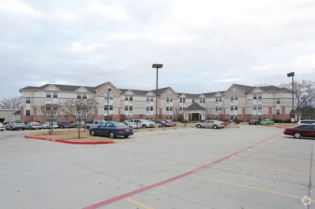 Photo - Magnolia Heights Retirement Community