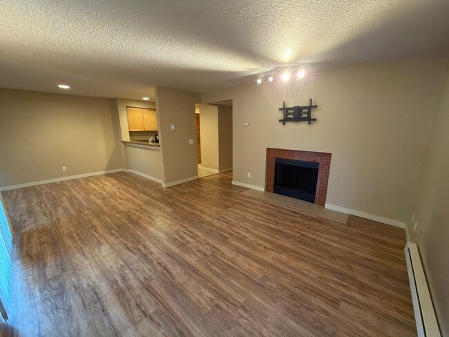 Photo - Cozy Beacon Hill Condo Near Downtown & Light Rail Unit A-104