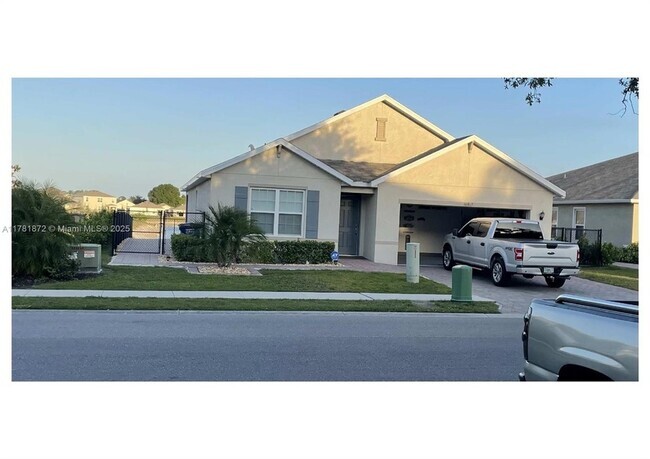 Building Photo - 10817 Marble Brook Blvd Rental