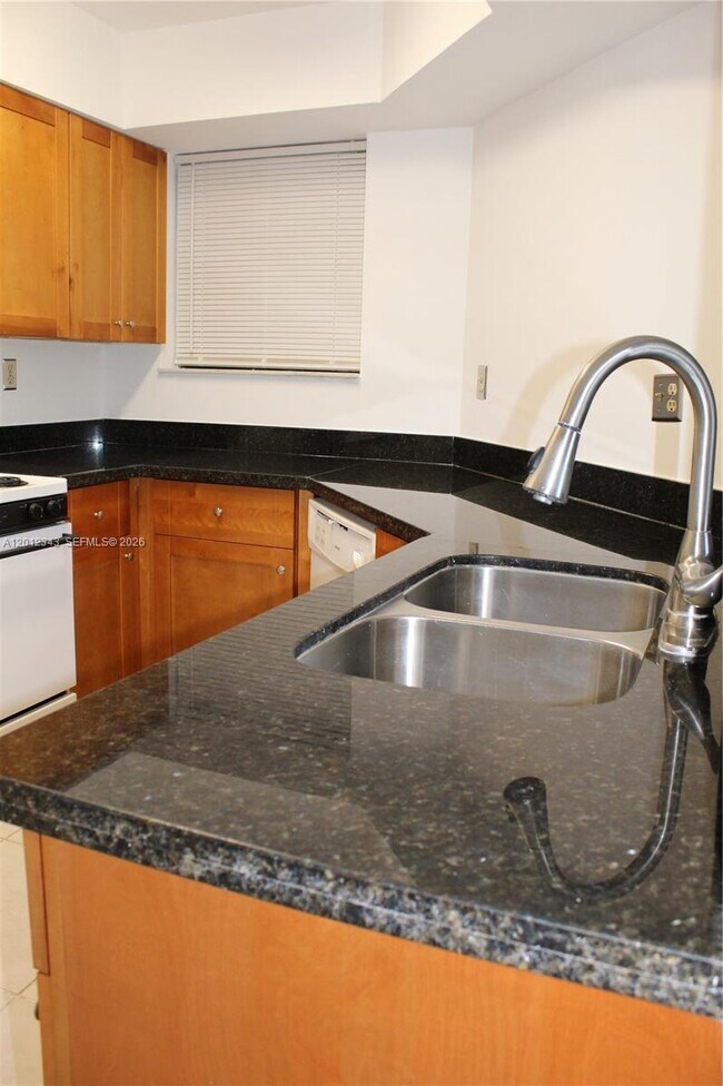 Photo - 8305 SW 152nd Ave Unit A-303