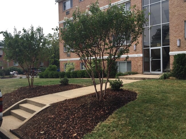 Columbia Pike Apartments