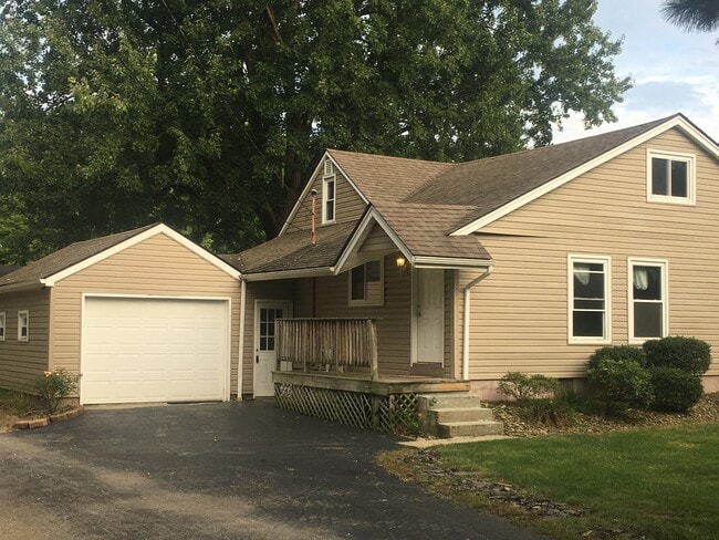 6811 Poland Center Dr
