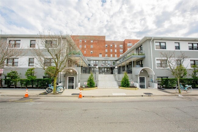 Building Photo - 470 E Broadway Unit C-2 Rental