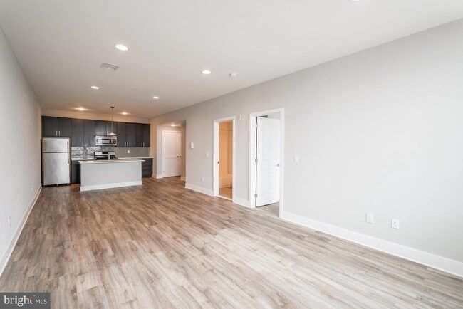 Photo - 1607 Catharine St Unit 2A