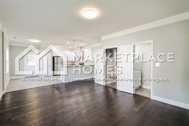 Photo - 1803 1/2 N 28th St