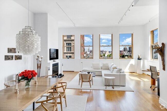 Building Photo - 473 Broadway Rental
